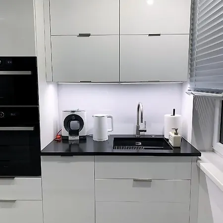 A Modern Apartment For 2 People-3